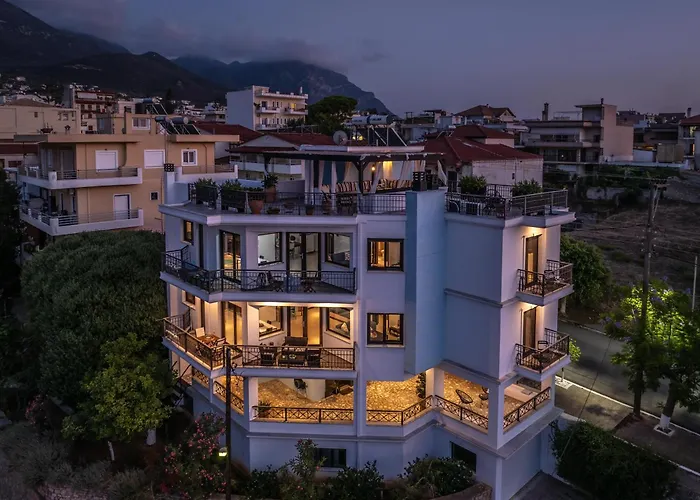 Magical Seaside Town Boutique Apts 2
